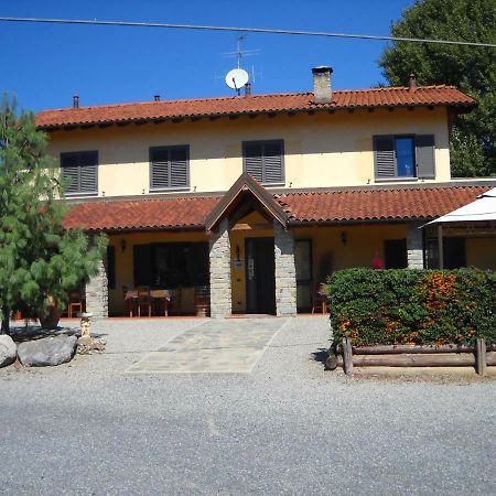 Locanda Contrada Dei Fattori Cairo Montenotte Exterior foto