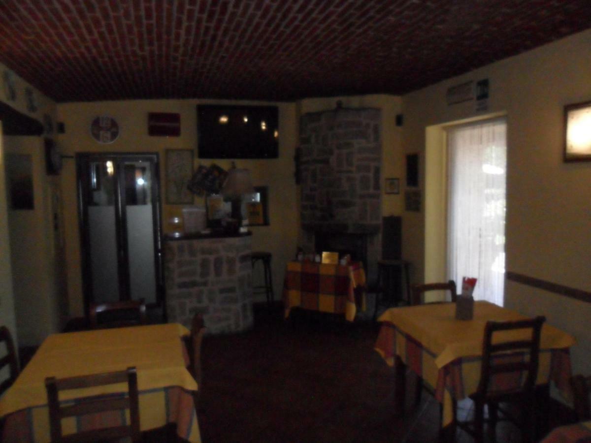 Locanda Contrada Dei Fattori Cairo Montenotte Exterior foto